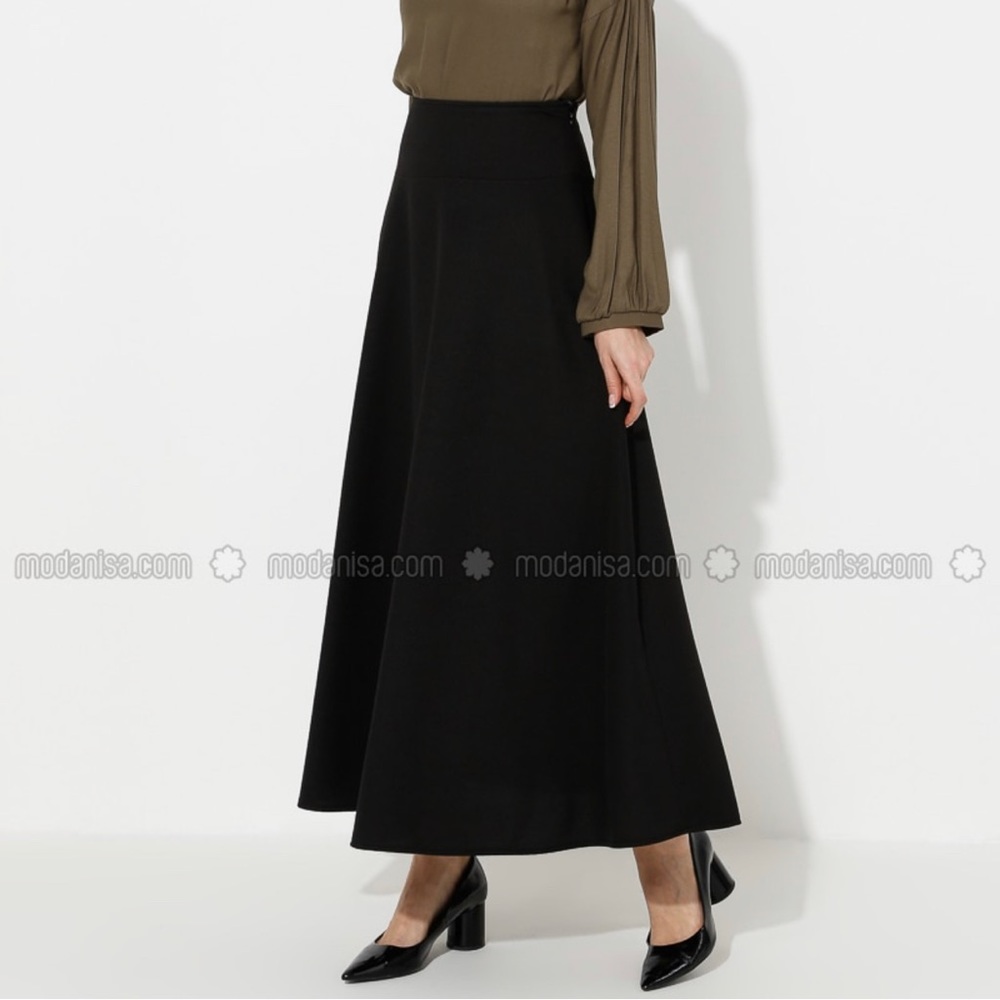 Black - Half Lined - Skirt